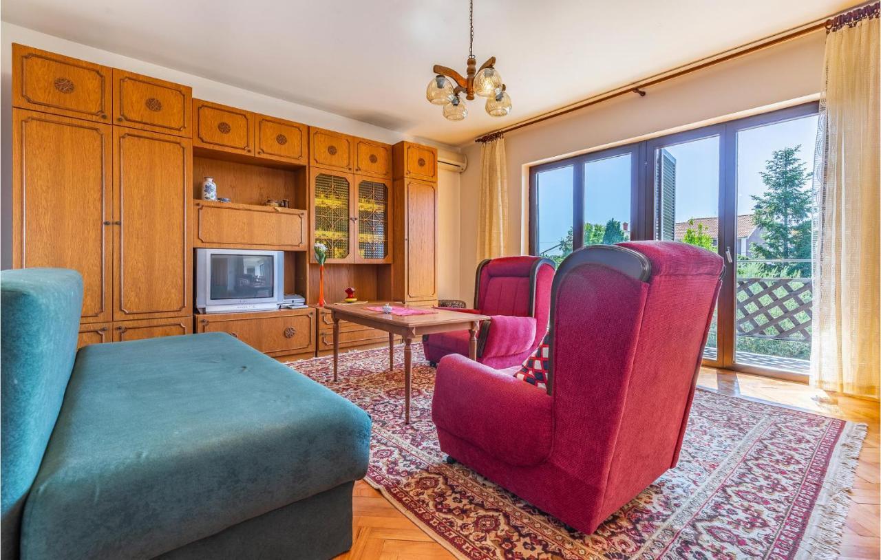 Awesome Apartment In Medulin With Kitchen מראה חיצוני תמונה