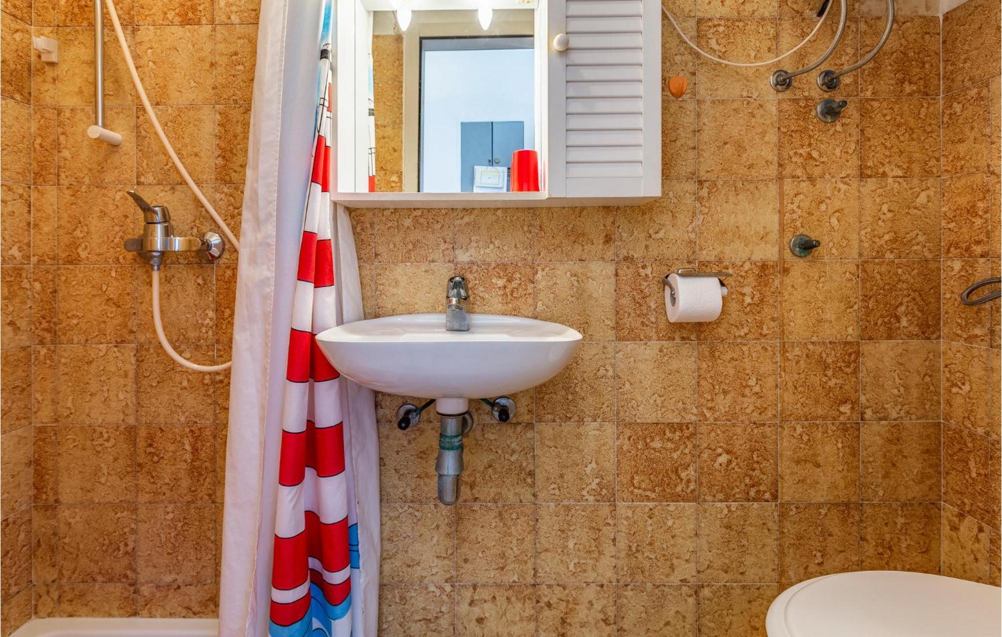 Awesome Apartment In Medulin With Kitchen מראה חיצוני תמונה