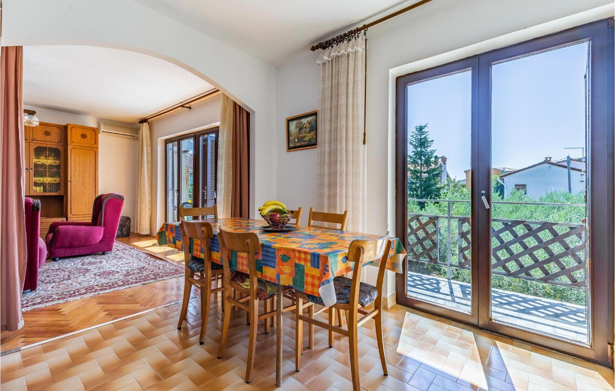 Awesome Apartment In Medulin With Kitchen מראה חיצוני תמונה
