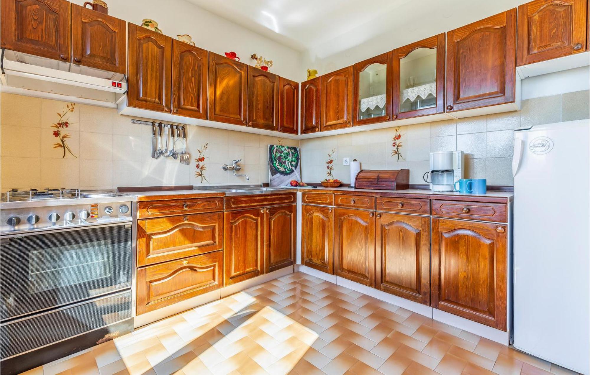 Awesome Apartment In Medulin With Kitchen מראה חיצוני תמונה